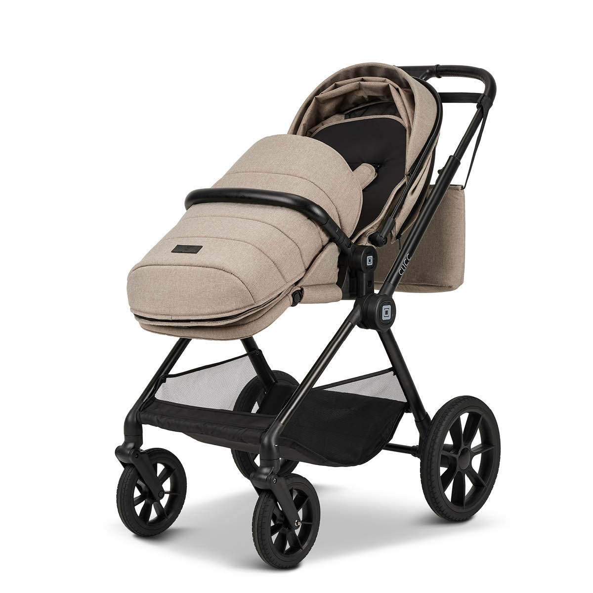 Moon Clicc Kinderwagen met accessoires Collectie 2024