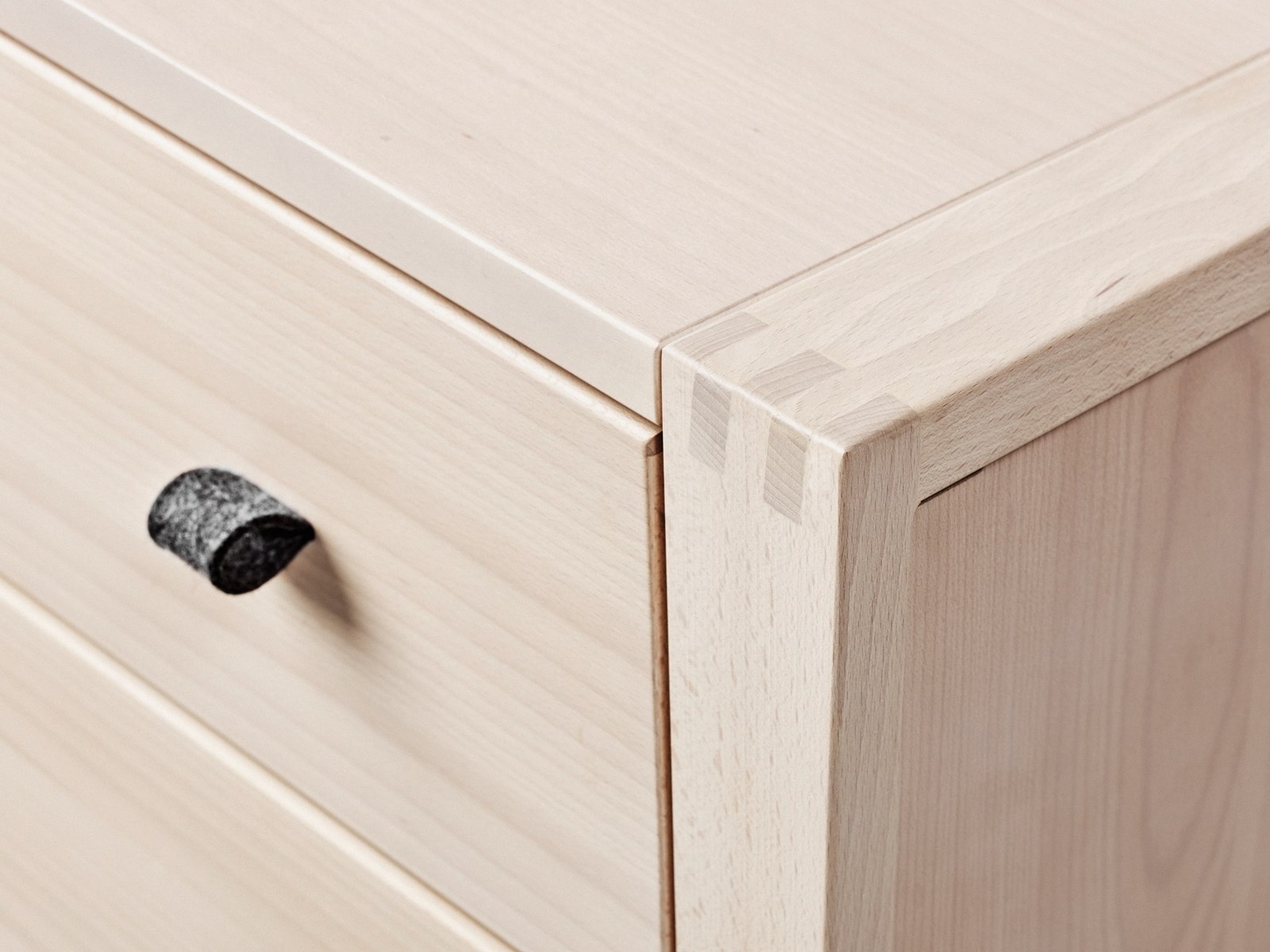 Leander Linea Kommode, 3 Schubladen inkl. Filzgriffe
