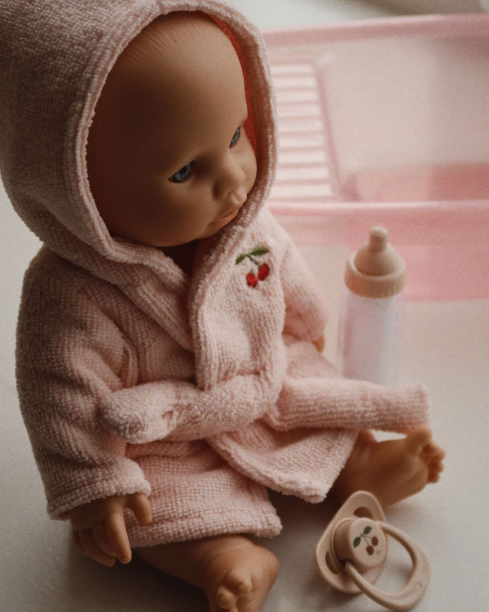 Konges Sløjd Isola Poppenbadset – met Babypop, Badje & Accessoires