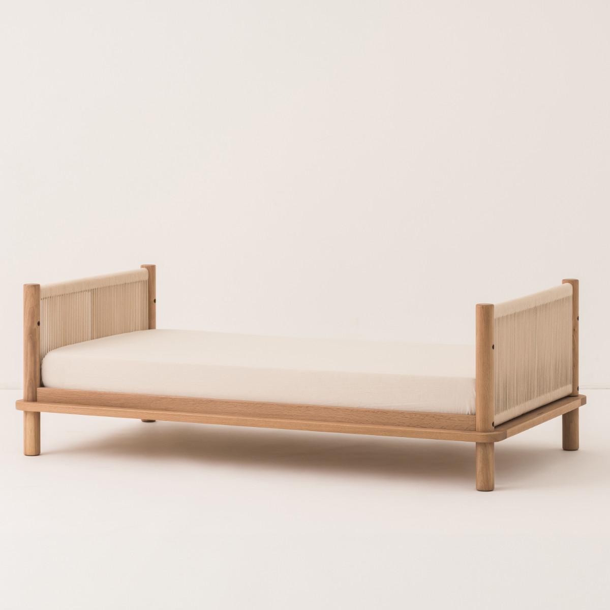 Nobodinoz LATITUDE Juniorbed 70x140cm
