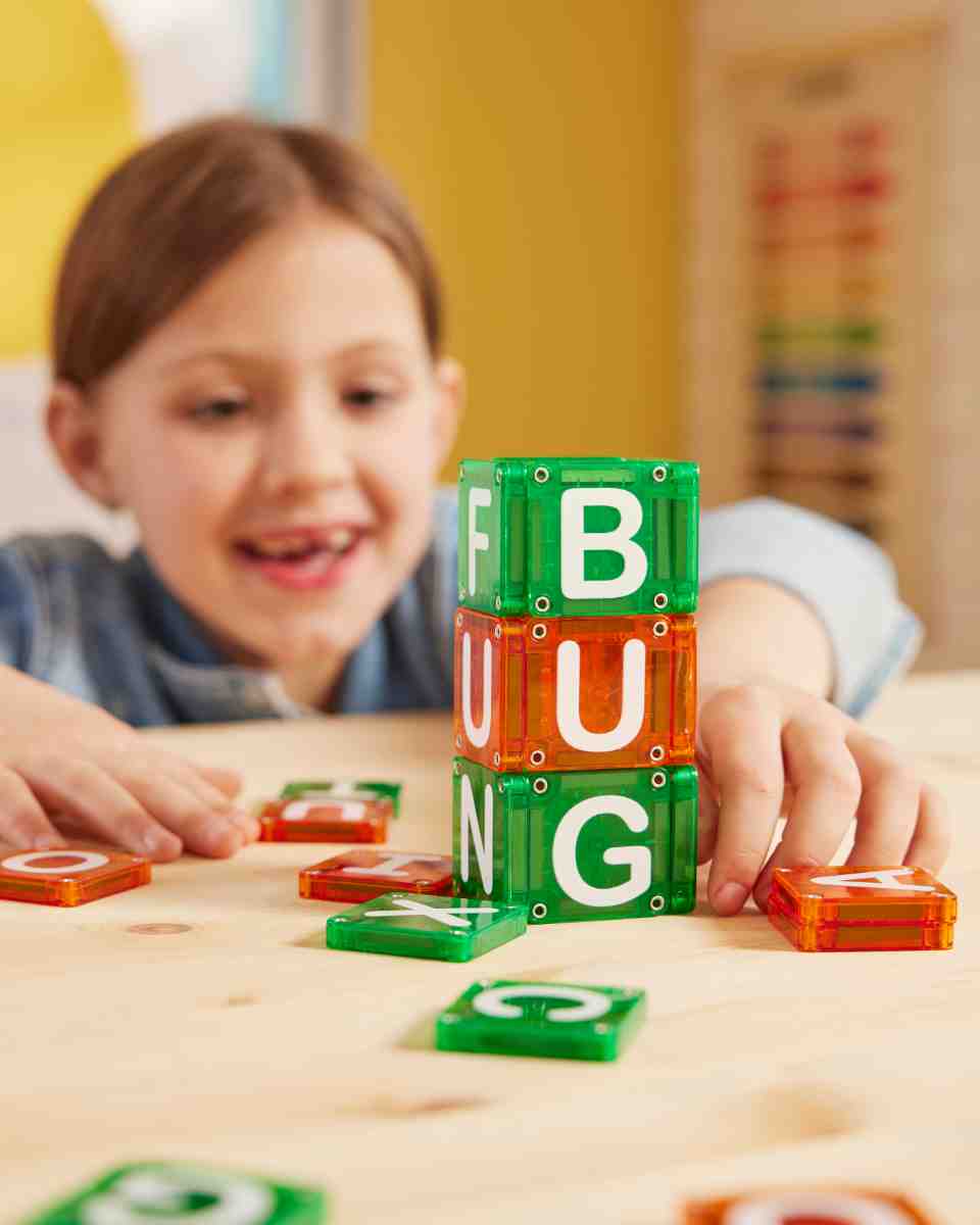 MAGNA-TILES microMAGS LEARN Letters