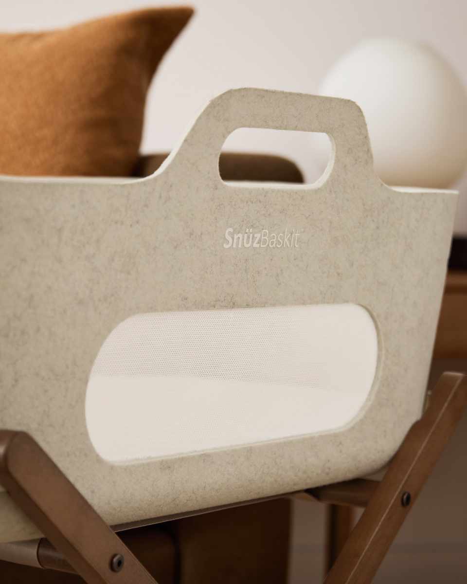 Snüz SnüzBaskit met standaard