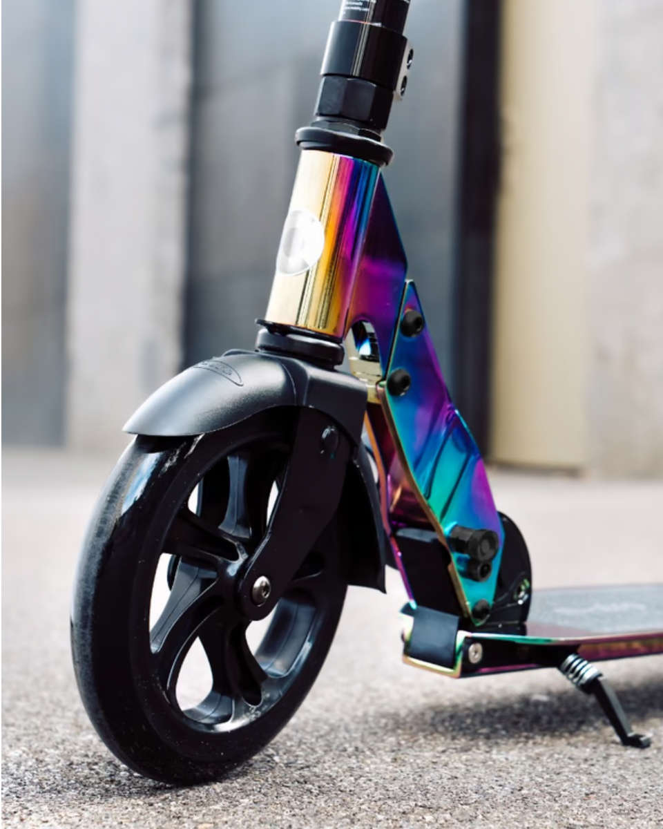 Micro Classic Neochrome – Opvouwbare Step voor Tieners en Volwassenen
