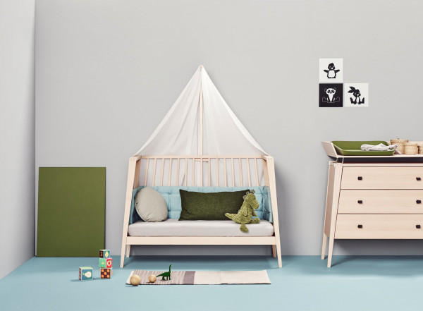 Leander Linea Wickeltisch mit Schaumauflage