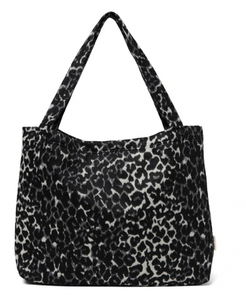 Studio Noos Jaguar mom bag