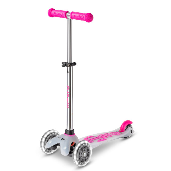 Mini Micro Deluxe FLUX Step met LED Wielen